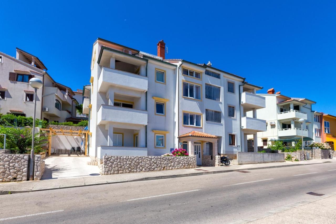 Apartments With A Parking Space マリ・ロシニュ エクステリア 写真